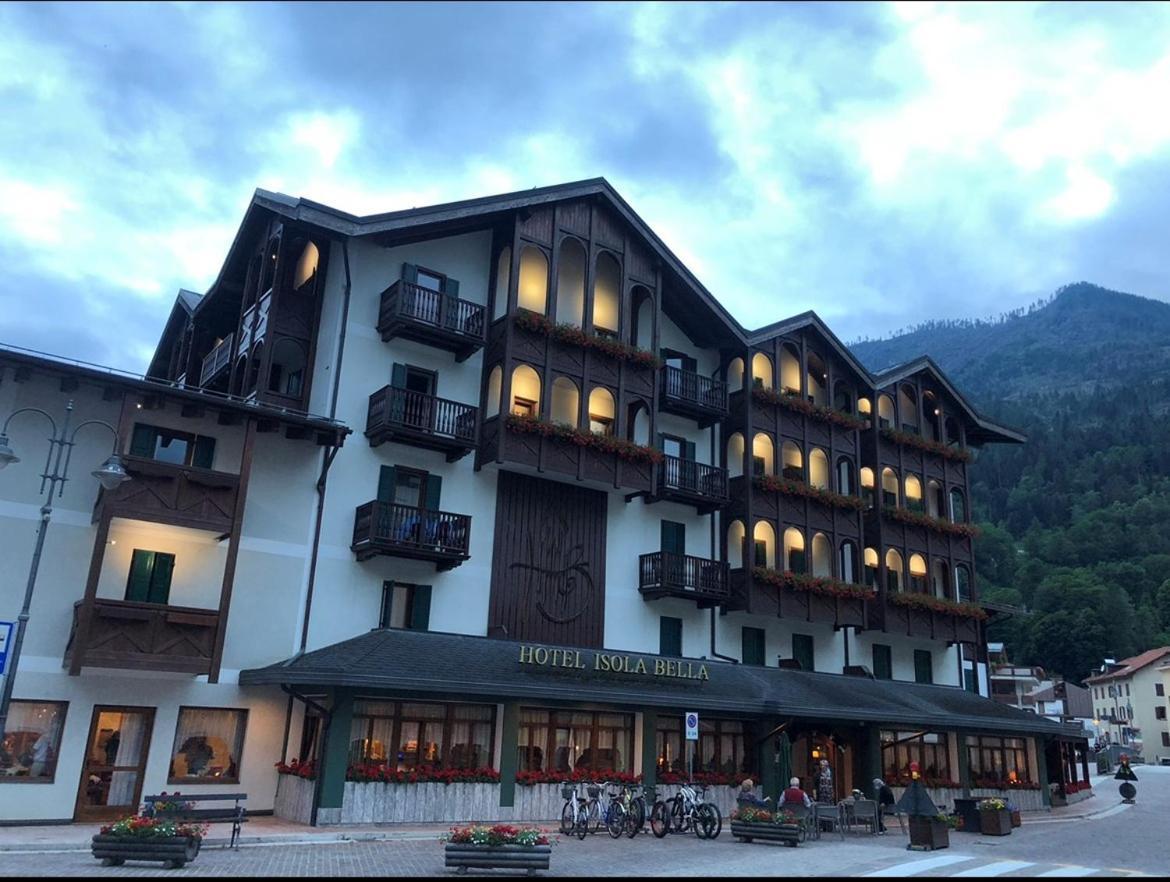 Hotel Isolabella Wellness Fiera Di Primiero Esterno foto