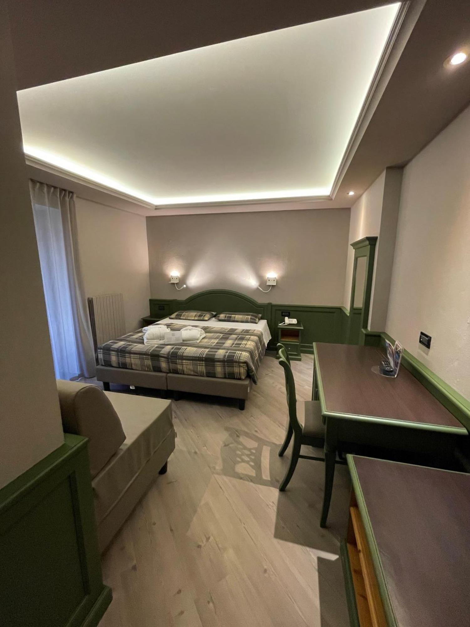 Hotel Isolabella Wellness Fiera Di Primiero Esterno foto