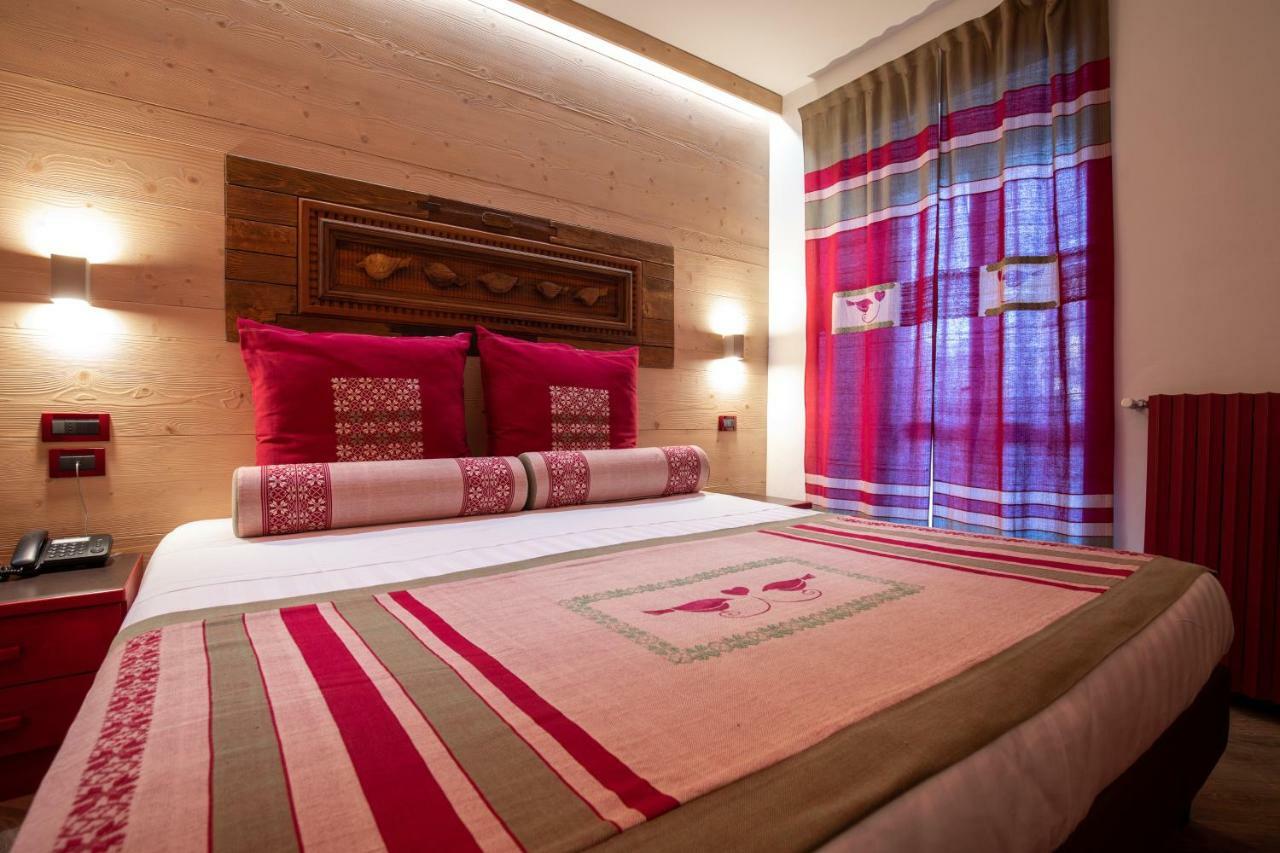 Hotel Isolabella Wellness Fiera Di Primiero Esterno foto