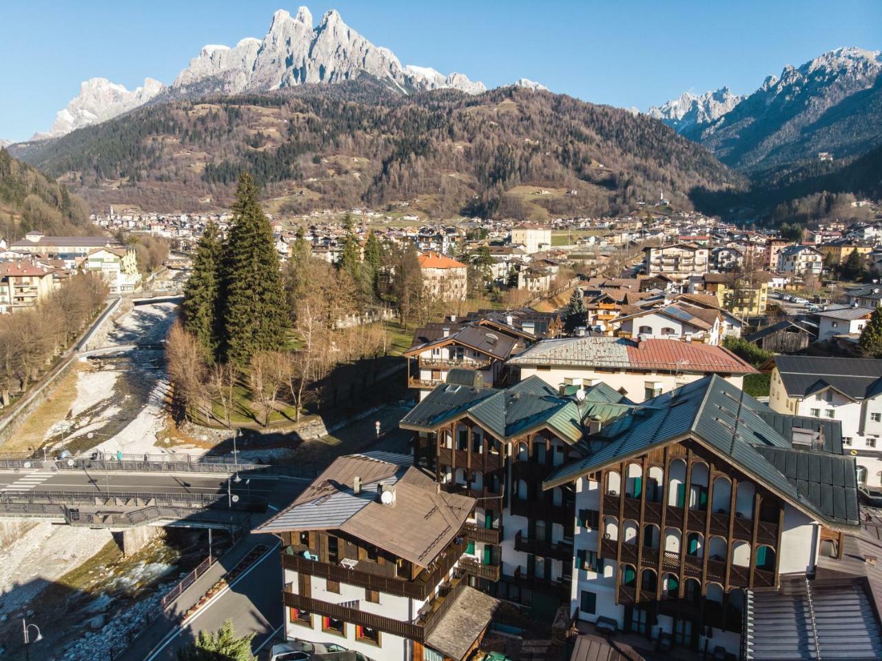 Hotel Isolabella Wellness Fiera Di Primiero Esterno foto