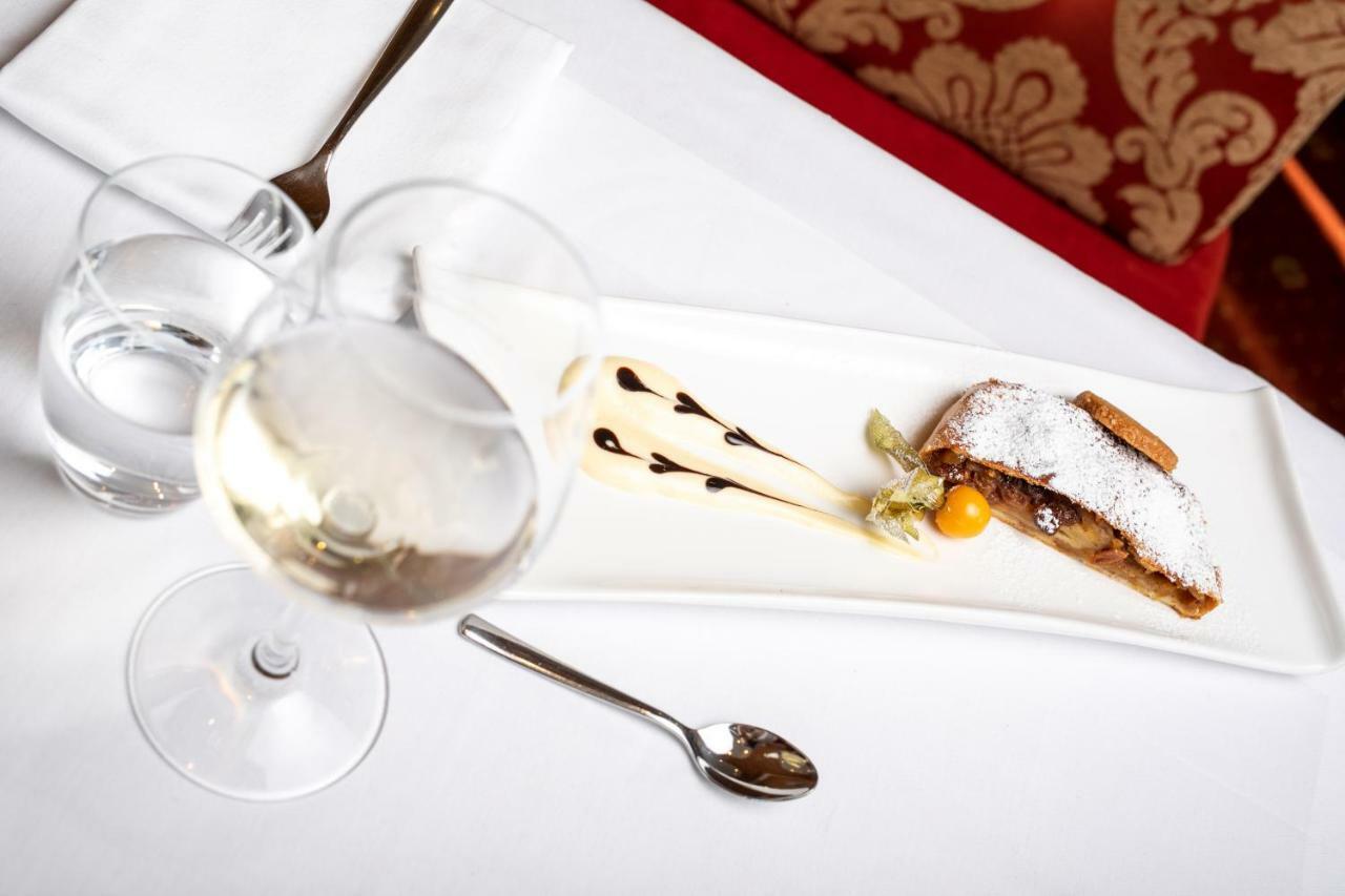 Hotel Isolabella Wellness Fiera Di Primiero Esterno foto